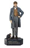 Fantastic beasts: the crimes of grindelwald - newt scamander life size figure (niffler & base incluse)