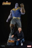 Avengers : infinity war - statue taille réelle thanos (base incluse)