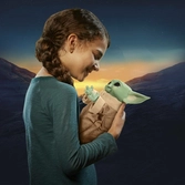 Star wars the mandalorian figurine interactive galactic snackin´ grogu 23 cm