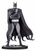 Batman: the killing joke black & white statuette batman by brian bolland 20 cm