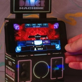 Orb retro finger dance mini jeu d'arcade