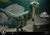 Jurassic world: fallen kingdom statuette prime collectibles 1/2 baby blue 34 cm
