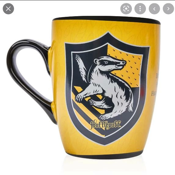 Wow! wizarding world mug thermoréactif choixpeau poufsouffle