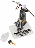 Figurine One Piece Trafalgar Law Metal Color - 15 cm