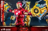 Figurine Hot Toys Iron Man Mark IV with Suit-Up Gantry articulée