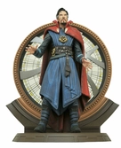 Doctor strange in the multiverse of madness marvel select figurine dr. strange 18 cm