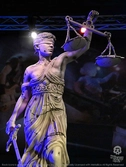 Metallica statuette rock ikonz on tour lady justice