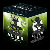  alien & predator - méga statue du xénomorphe (attaque du puits de ventilation)