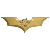 The dark knight réplique batman batarang limited edition 18 cm
