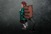 Demon slayer: kimetsu no yaiba statuette 1/6 tanjiro kamado 20 cm