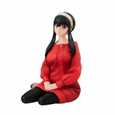 Spy x family statuette pvc g.e.m. yor 10 cm