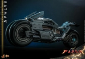 The flash figurine avec véhicule movie masterpiece 1/6 batman & batcycle set 30 cm