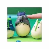 Mon voisin totoro figurine culbuto mid totoro with leaf 6 cm