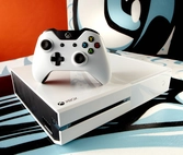 Console Xbox One 500 Go Blanche Sunset Overdrive