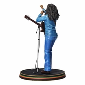 Figura en concierto bob marley
