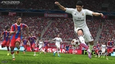 PES 2015 : Pro Evolution Soccer - PS4