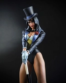 Dc direct dc cover girls statuette resin zatanna by j. scott campbell 23 cm
