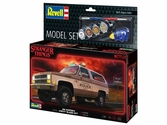 Stranger things kit complet maquette 1/25 1985 chevrolet k5 blazer 19 cm