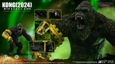 Godzilla vs. kong: the new empire statuette soft vinyl kong with b.e.a.s.t. glove 30 cm