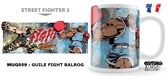 Street fighter - mug - guile fight balrog