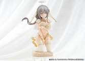 Uzaki-chan wants to hang out! statuette pvc 1/7 tsuki uzaki angel ver. 19 cm