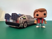 Figurine Pop Dolorean avec Marty Retour Vers Le Futur - N°02