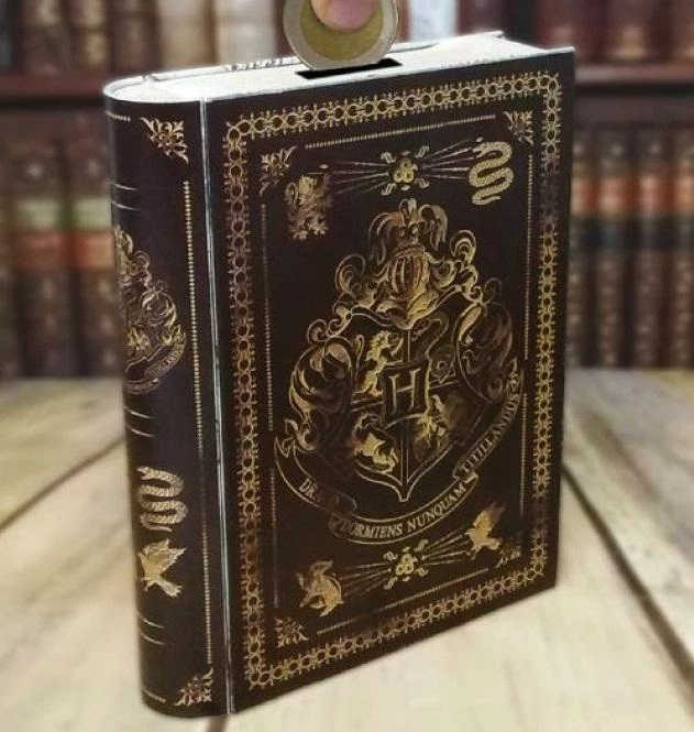 HARRY POTTER Hogwarts Money Box