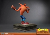 Statuette First 4 Figure Crash Bandicoot Régulier - 41cm