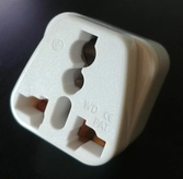 Adaptateur Universel Secteur US / UK / Chine vers Europe (EU) / France (FR) - 10A